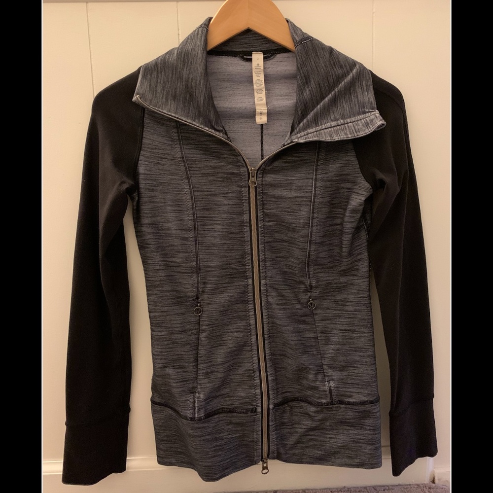 Lululemon women's jacket